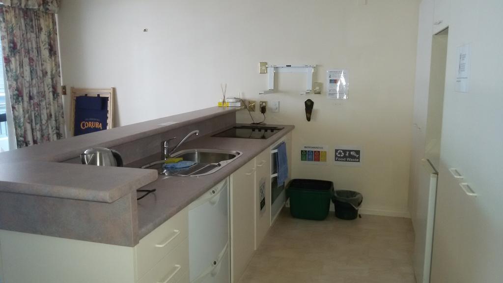 Regent Court 8 Apartment *